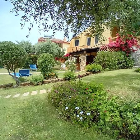 Villa Mediterraneo Chia Esterno foto