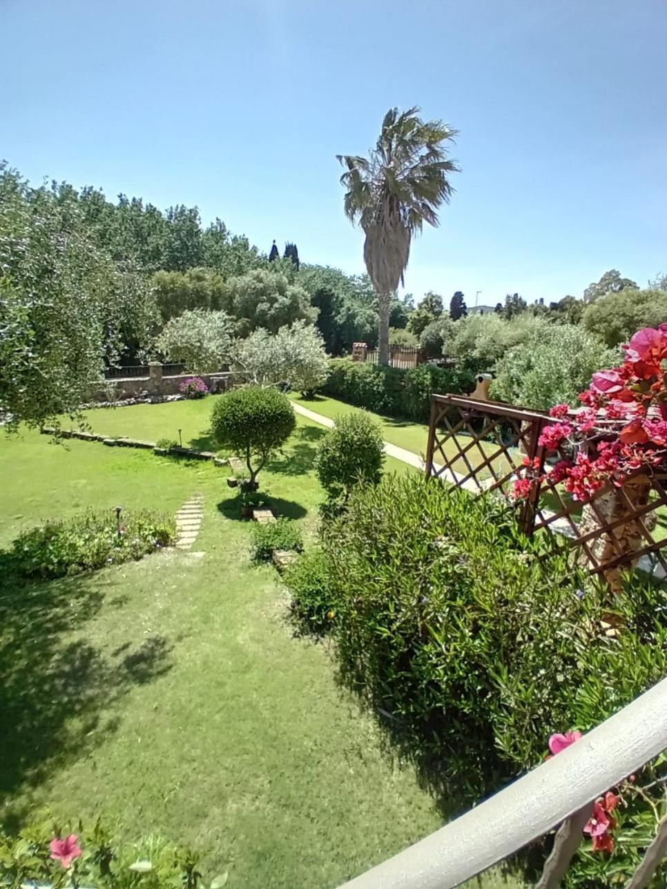Villa Mediterraneo Chia Esterno foto