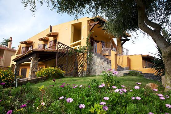 Villa Mediterraneo Chia Esterno foto